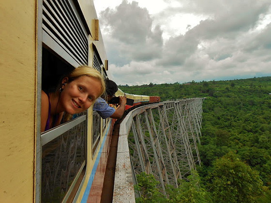สะพานรถไฟที่ยาวและเก่าแก